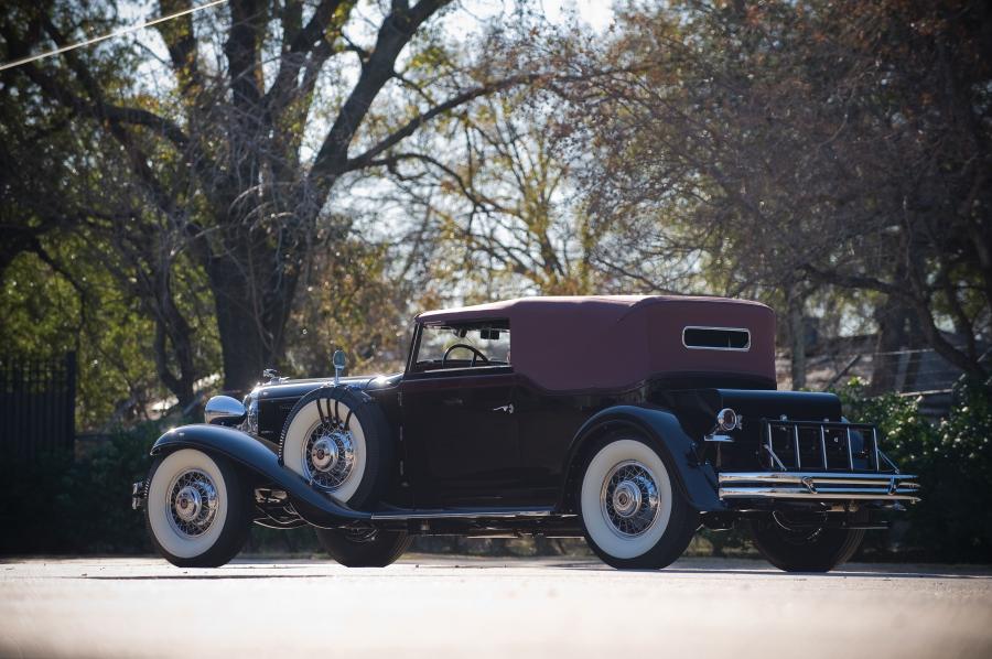  Chrysler CG Imperial Convertible Victoria by Waterhouse 1931 года  (фото 29 из 33)
